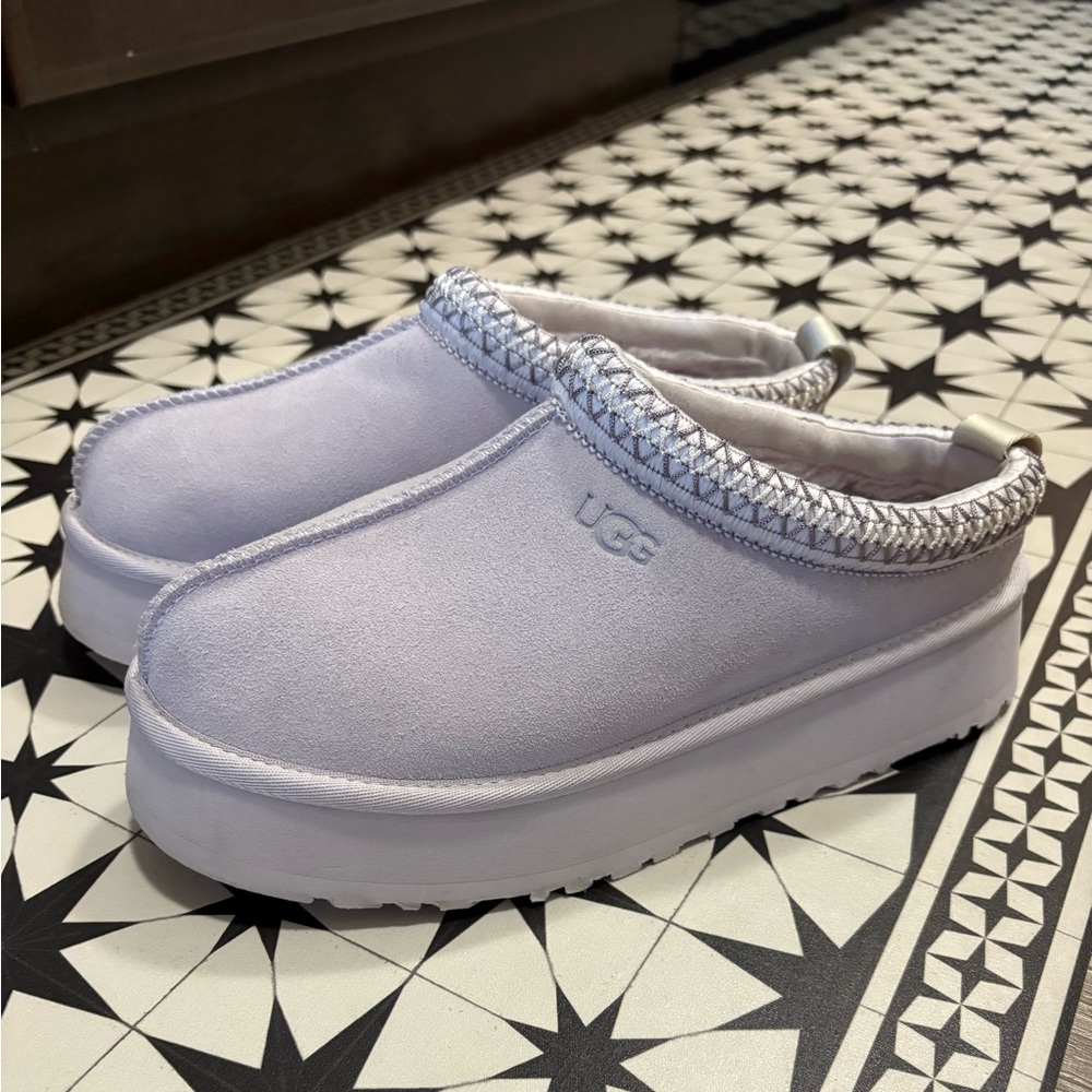 UGG Women's Platform Tazz Slippers, Bay Fog Size 9